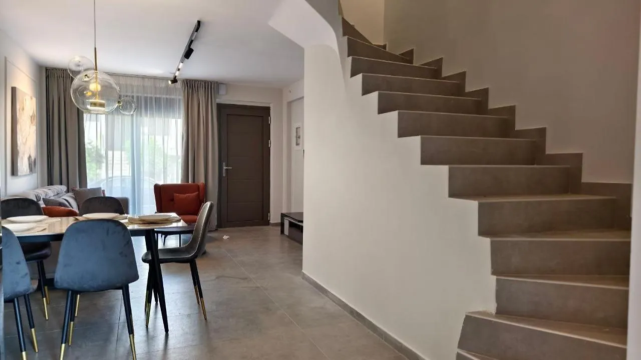 Windfall Luxury House Gerakini Ferienhaus